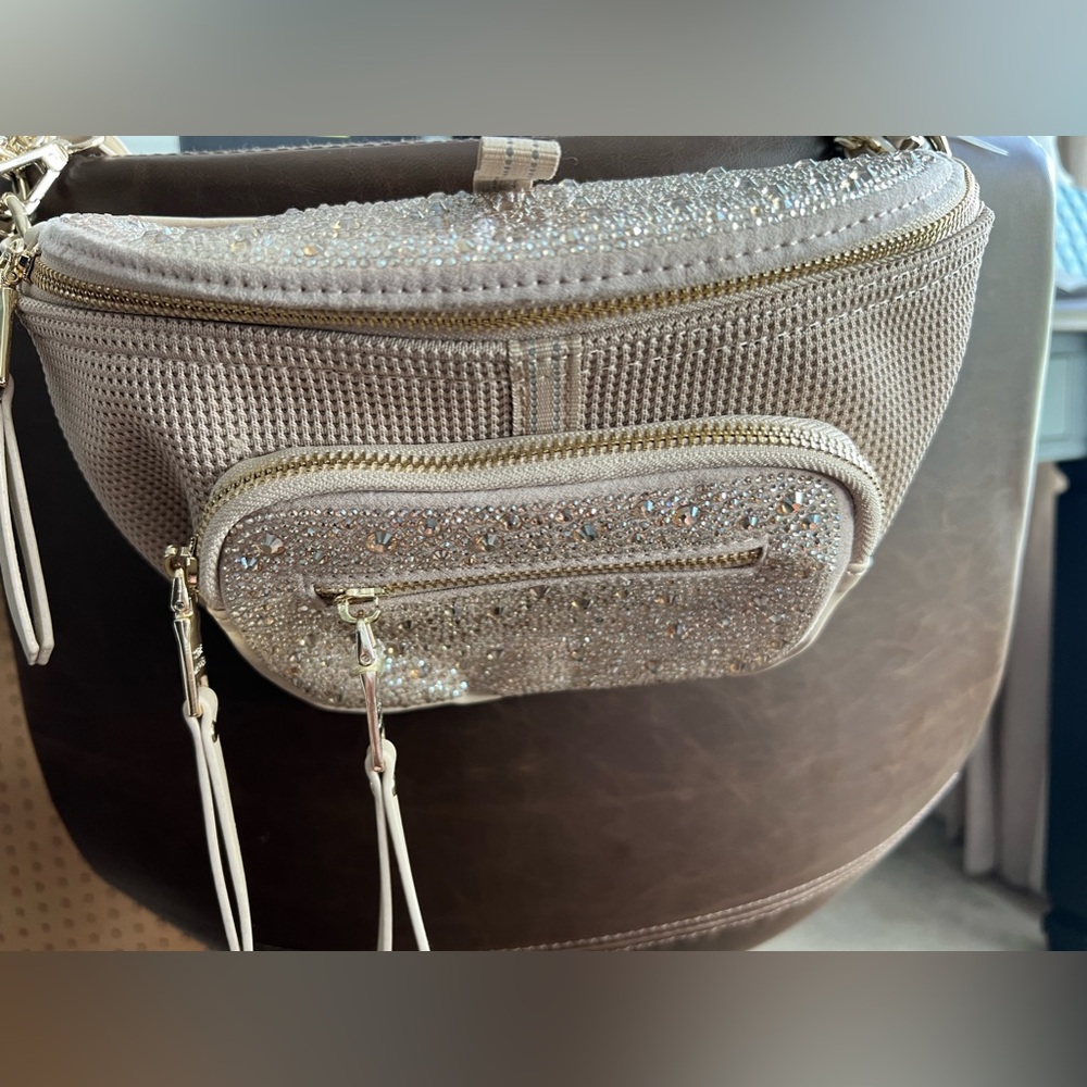 Steve Madden NWT Maxima Belt Bag - Fanny Pack, Gold/champagne